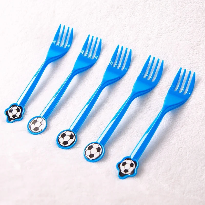 White and black football, football-themed cups, plates, tableware sets, decorations, tableware discounts