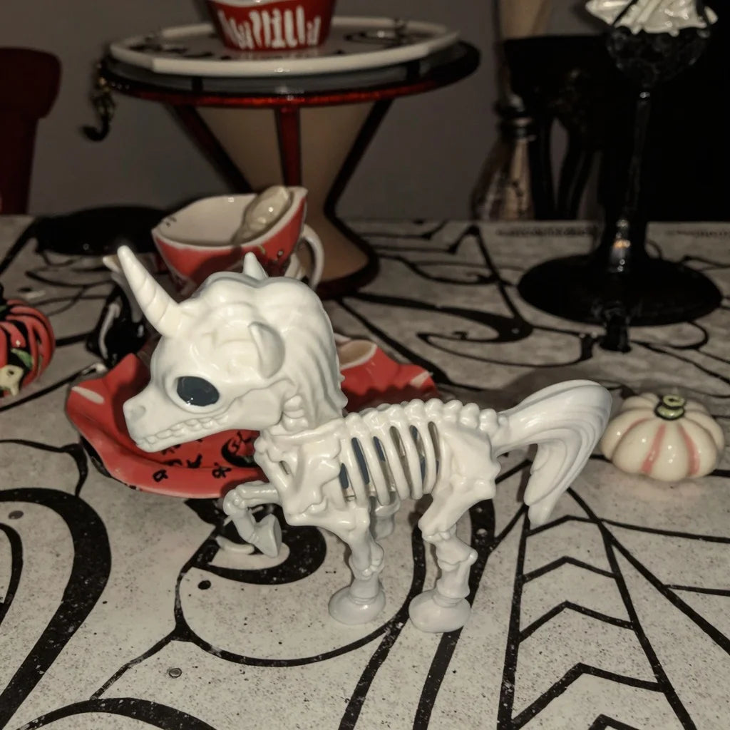 Halloween & Day of the Dead, Party Horror Skull Toys Halloween Tabletop Decoration New Design Unicorn Skull Decoration