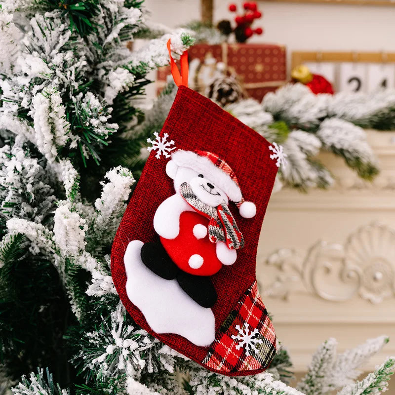 2022 new hot-selling small Christmas socks gift bag Santa Claus children's gift socks candy bag decorative pendant