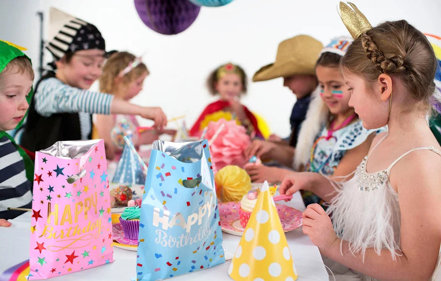 Birthday Party 2 Wholesale Children's Birthday Party Pamper Bag Colored Plastic Booty Bag Candy Handle Gift Bag