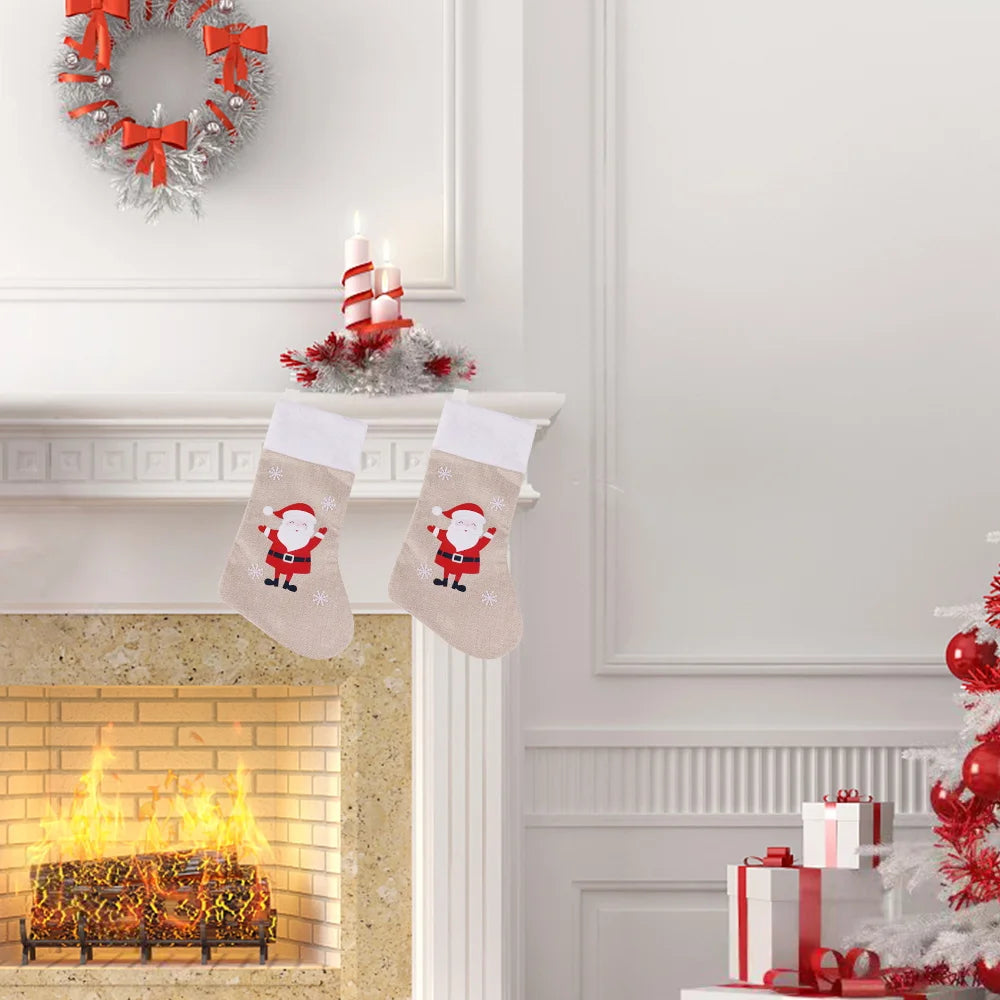 BSCI canvas faux burlap keep christmas new year fireplace decoration gifts christmas white plush snowflake santa socks