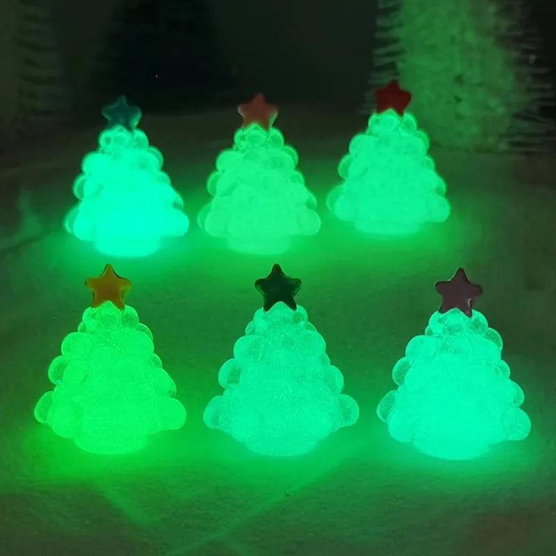 Christmas decoration 6 pieces battery-free Christmas gift resin craft night light mini Christmas tree