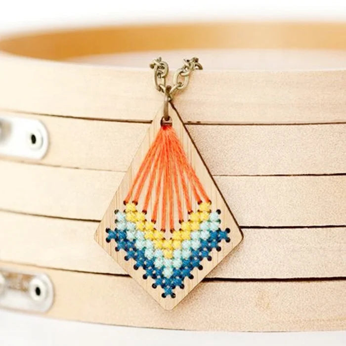 10 DIY Gifts Blank Wooden Key Ring DIY Needle and Thread Earrings Necklace Wood Cross Stitch Kit