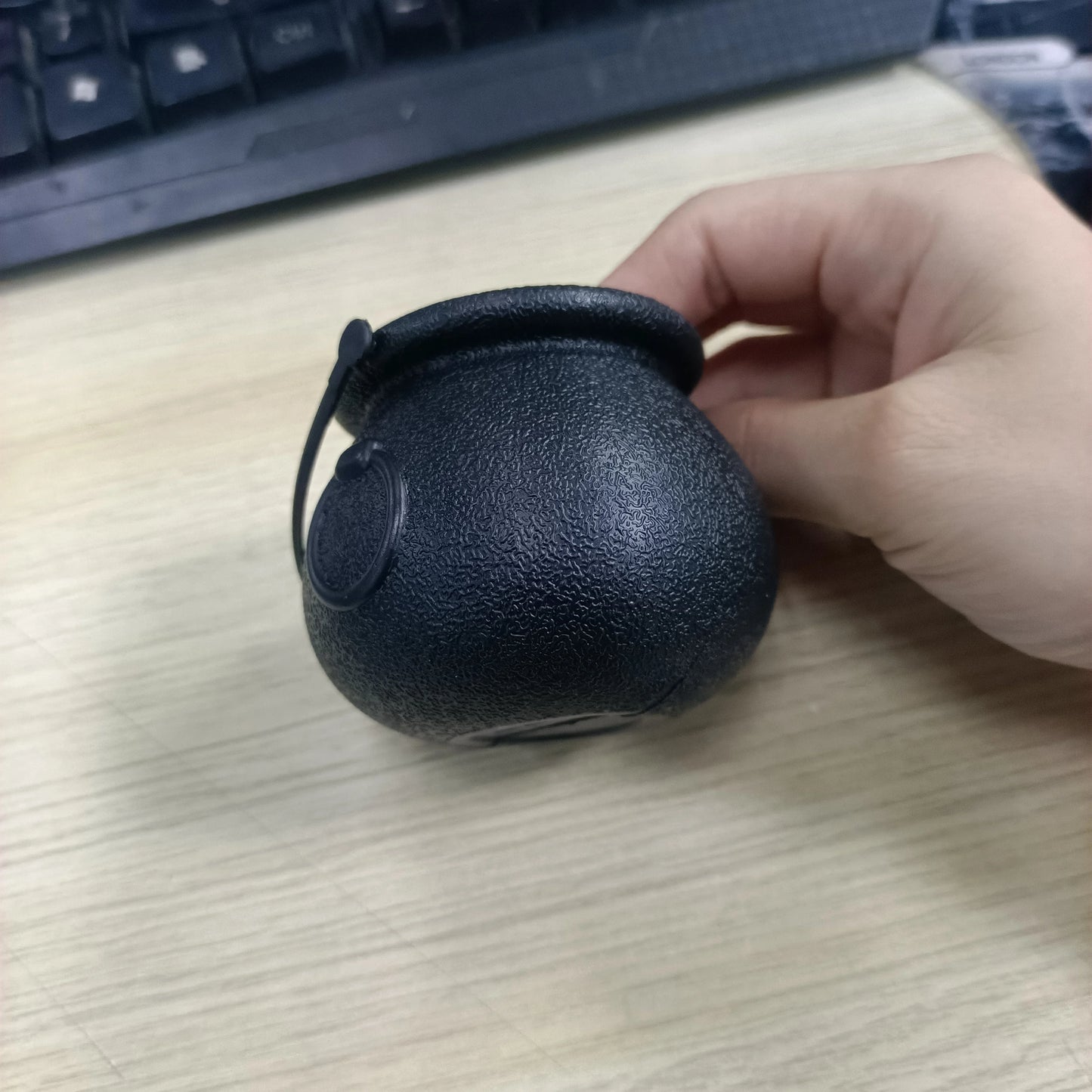 Halloween & Death Day Party Favors Black Plastic Cauldron Candy Kettle Bucket Witch Mini Cauldron