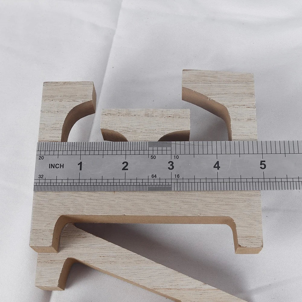 Freestanding wooden letter wooden block character sign home love wooden sign wall decoration wreath