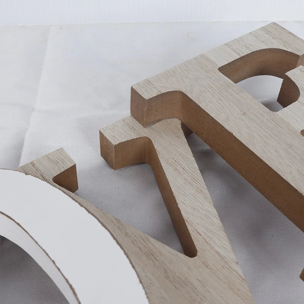 Freestanding wooden letter wooden block character sign home love wooden sign wall decoration wreath
