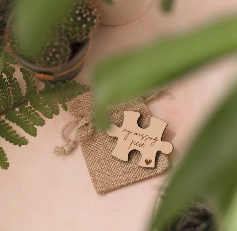 Wedding Party 0 Personalized Puzzle Wooden Label Mother's Day Gift Romantic Love Gift Souvenir Wooden Puzzle