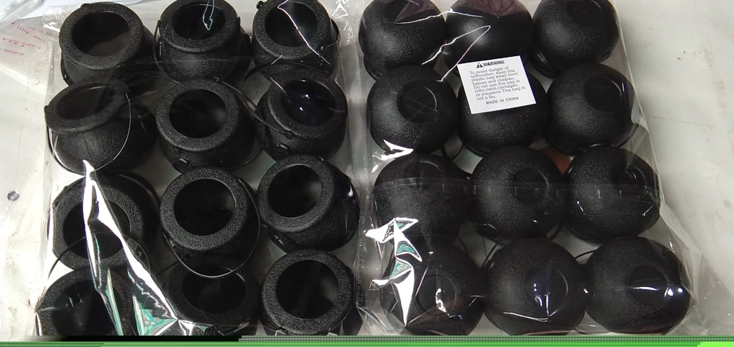 Halloween & Day of the Dead Black Candy Cauldron Kettle Magic Castle Novelty Candy Holder Pot Plastic St Patrick's Decoration