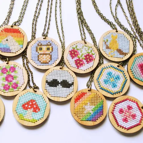 10 DIY Gifts Blank Wooden Key Ring DIY Needle and Thread Earrings Necklace Wood Cross Stitch Kit