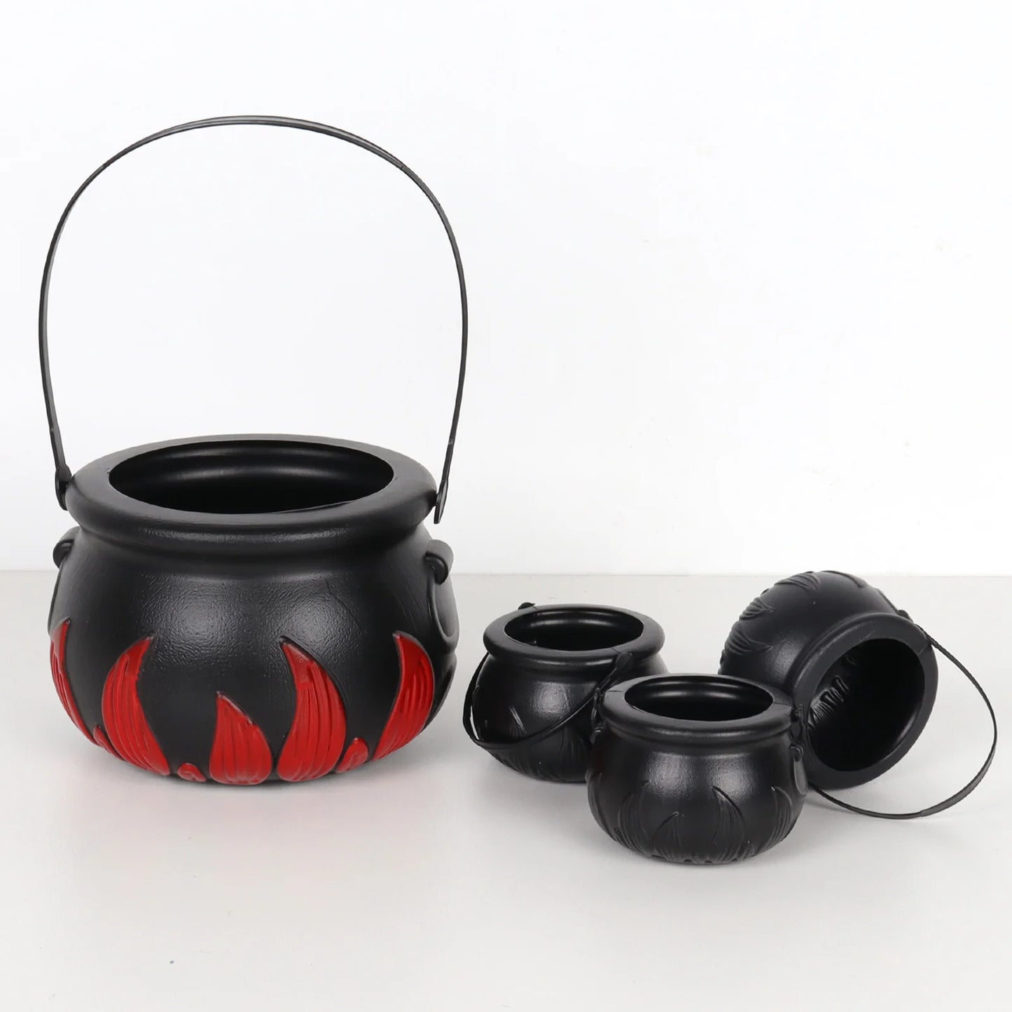 Halloween & Death Day Hot Sale Plastic Sugar Bucket Wholesale Party Halloween Novelty Children's Plastic Witch Pot Toy Set
