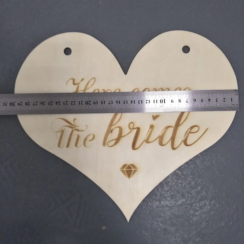 1 wedding party, here comes the bridal wedding logo flower girl chic heart wood logo wedding decoration
