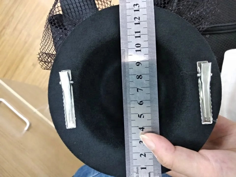 Halloween & Day of the Dead Costume Party Accessories Ladies Ladies Floral Decorative Hairpin Feather Pendant Burlesque Mini Top Hat