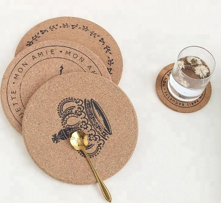 1 Wedding party, and accessories Wedding reception table decoration Heart-shaped cork beverage coaster decoration