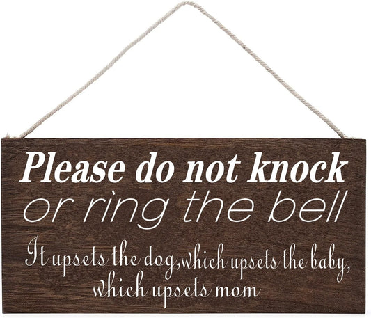Pet festival, the baby sleeps to sign for the front door, please do not knock or ring the bell, which breaks the dog does not ring the doorbell sign.