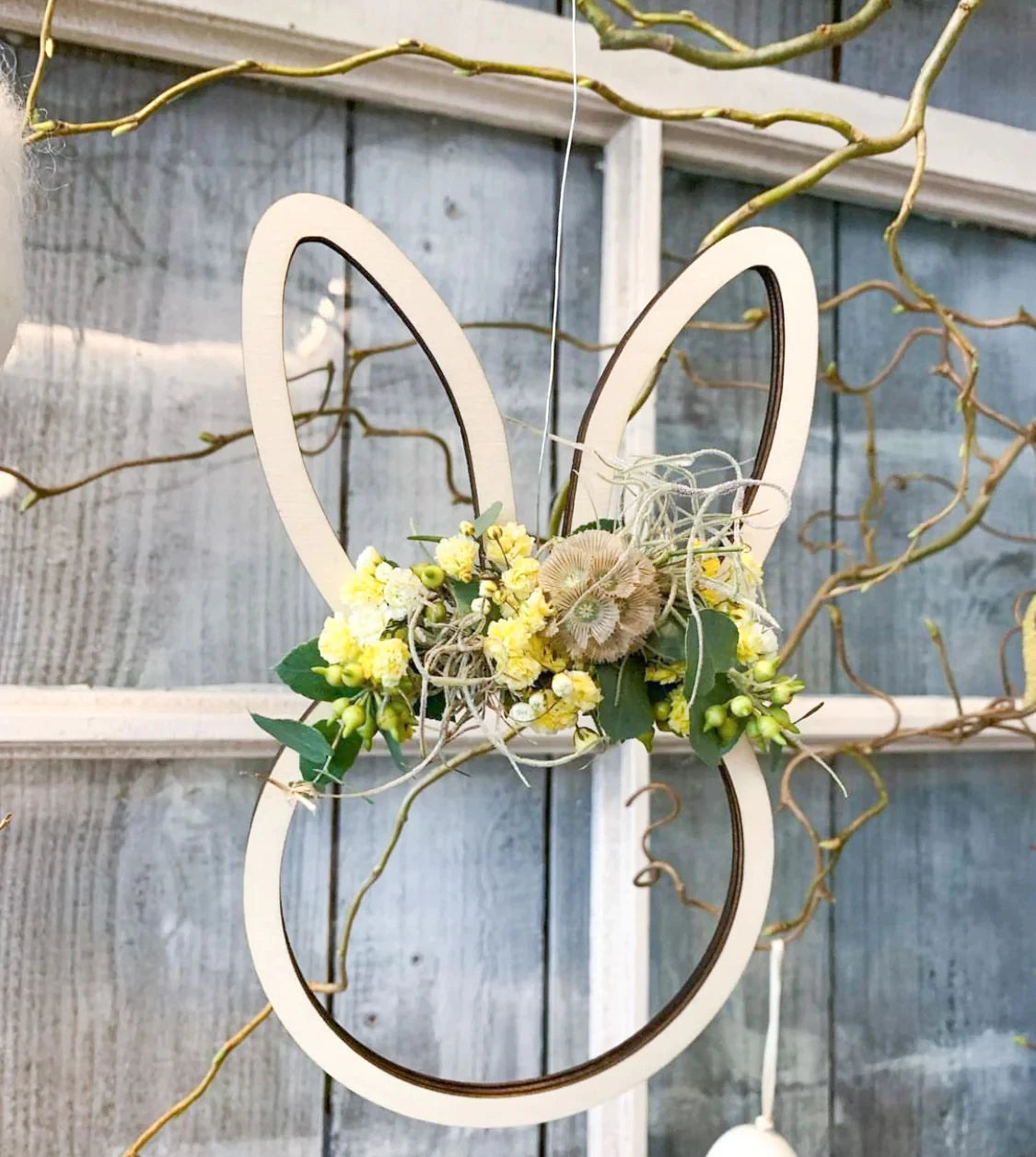 Easter and Thanksgiving 3 Decorative Outdoor Wooden Wreath Easter Bunny Simple Easter Decoration DIY with Curved Ears and Nose