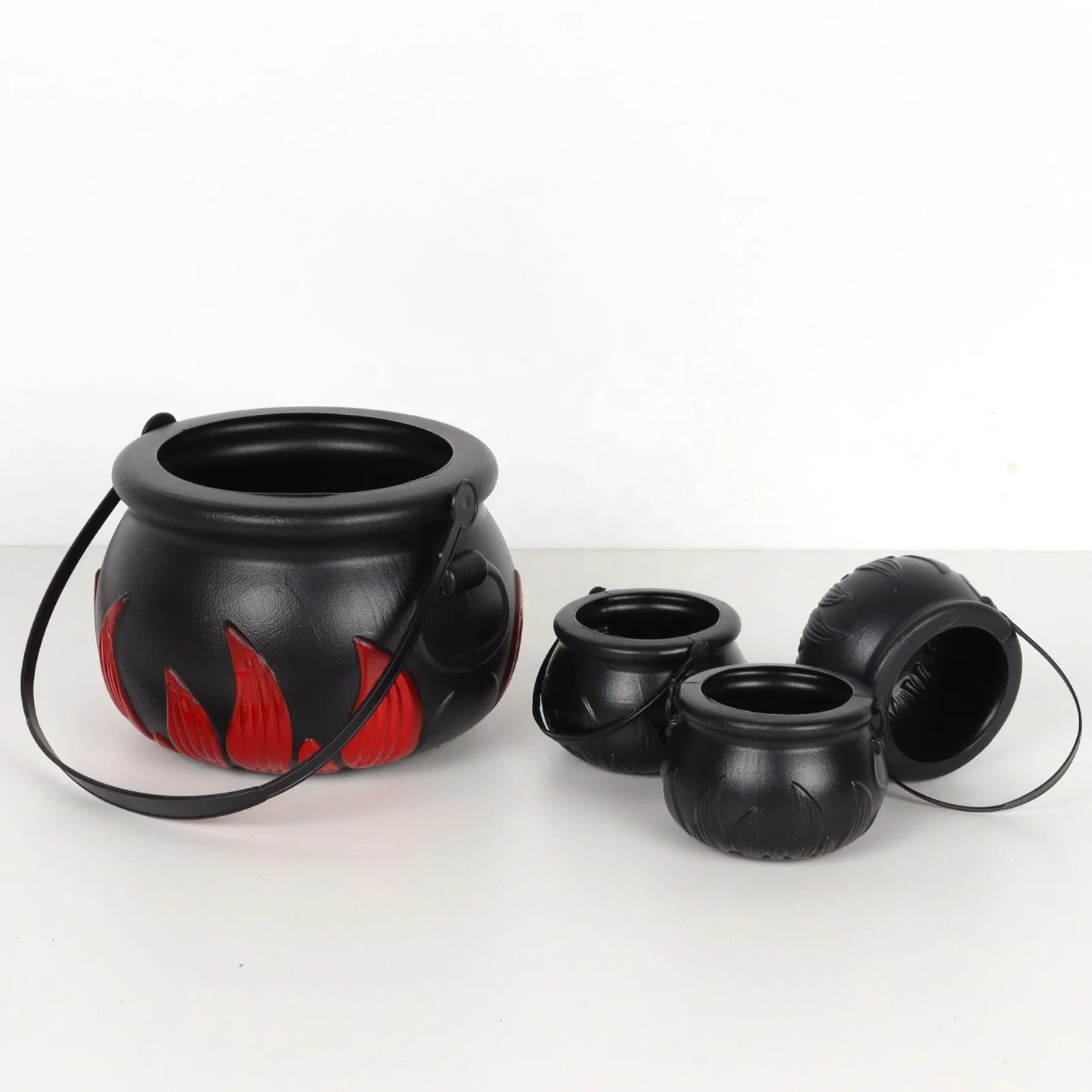 Halloween & Death Day Hot Sale Plastic Sugar Bucket Wholesale Party Halloween Novelty Children's Plastic Witch Pot Toy Set
